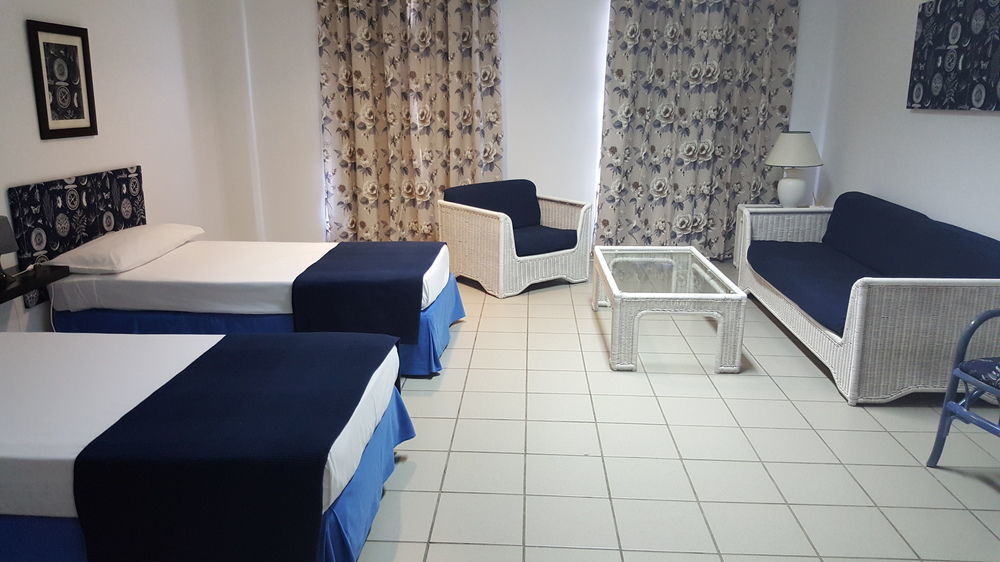 Ciw Hostel Pozo Izquierdo المظهر الخارجي الصورة