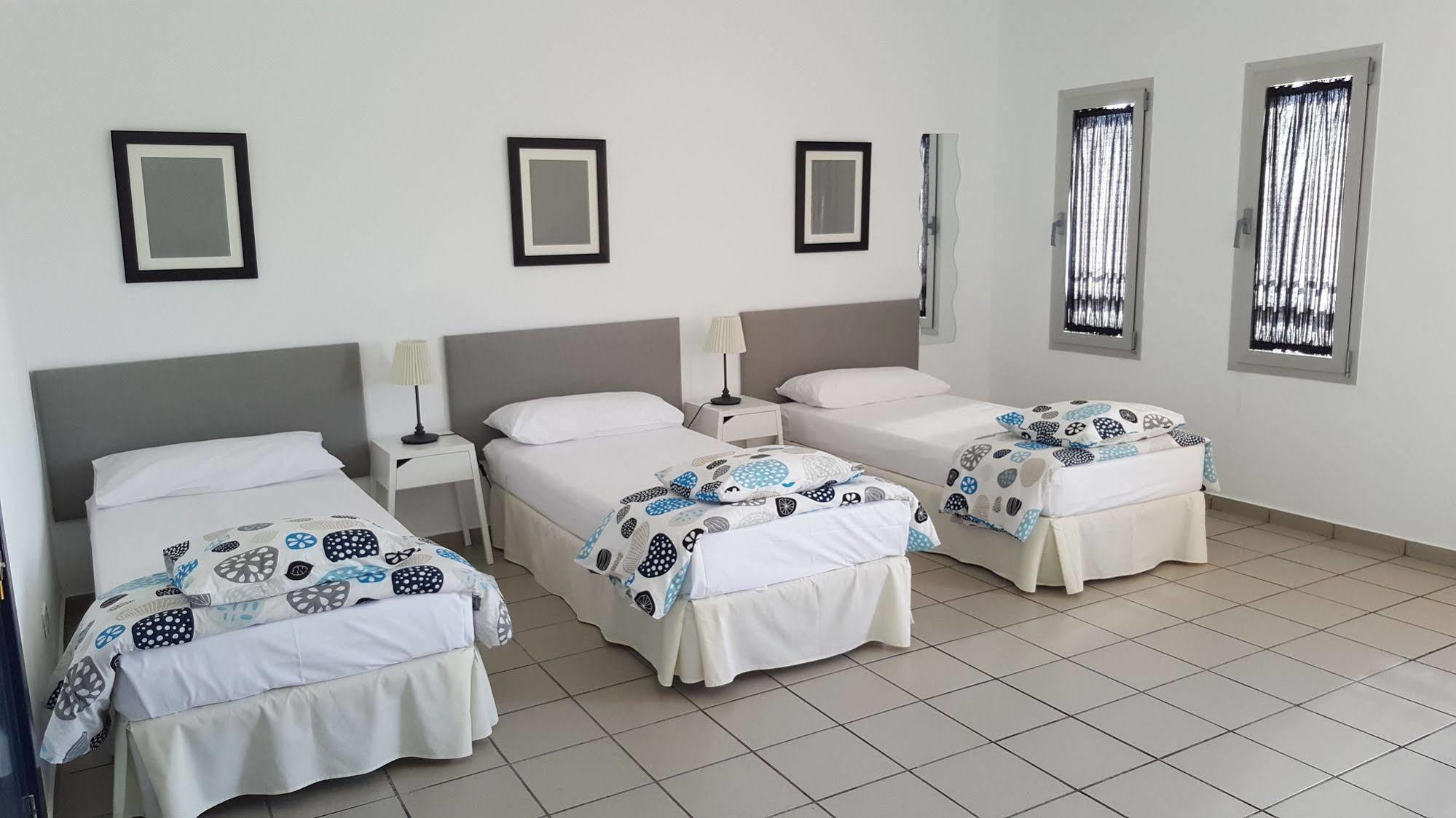 Ciw Hostel Pozo Izquierdo المظهر الخارجي الصورة